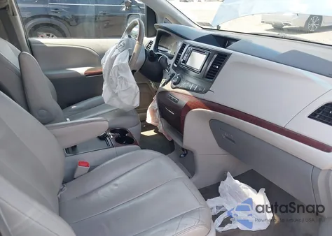 2013 Toyota Sienna Xle V6 8 Passenger из США, поврежденный, VIN 5TDYK3DC0DS363372